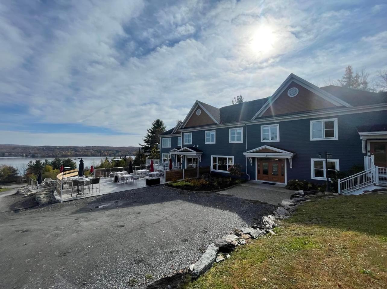 Location Au Sommet Du Lac Magog ภายนอก รูปภาพ