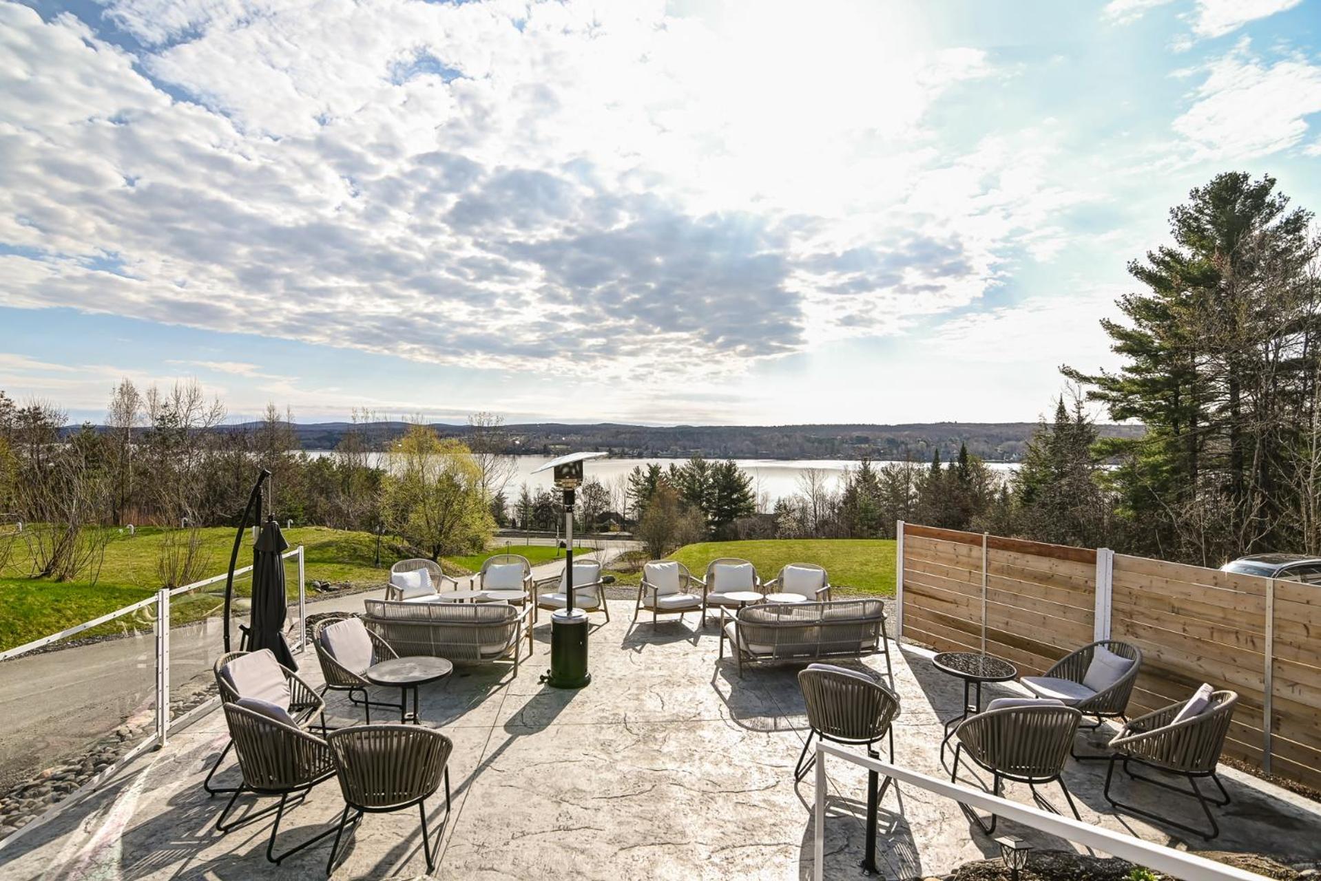 Location Au Sommet Du Lac Magog ภายนอก รูปภาพ